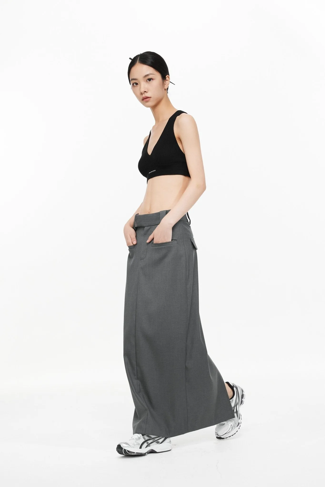 Grey Custom Metal Clip Side-Slit Mid-Length Skirt