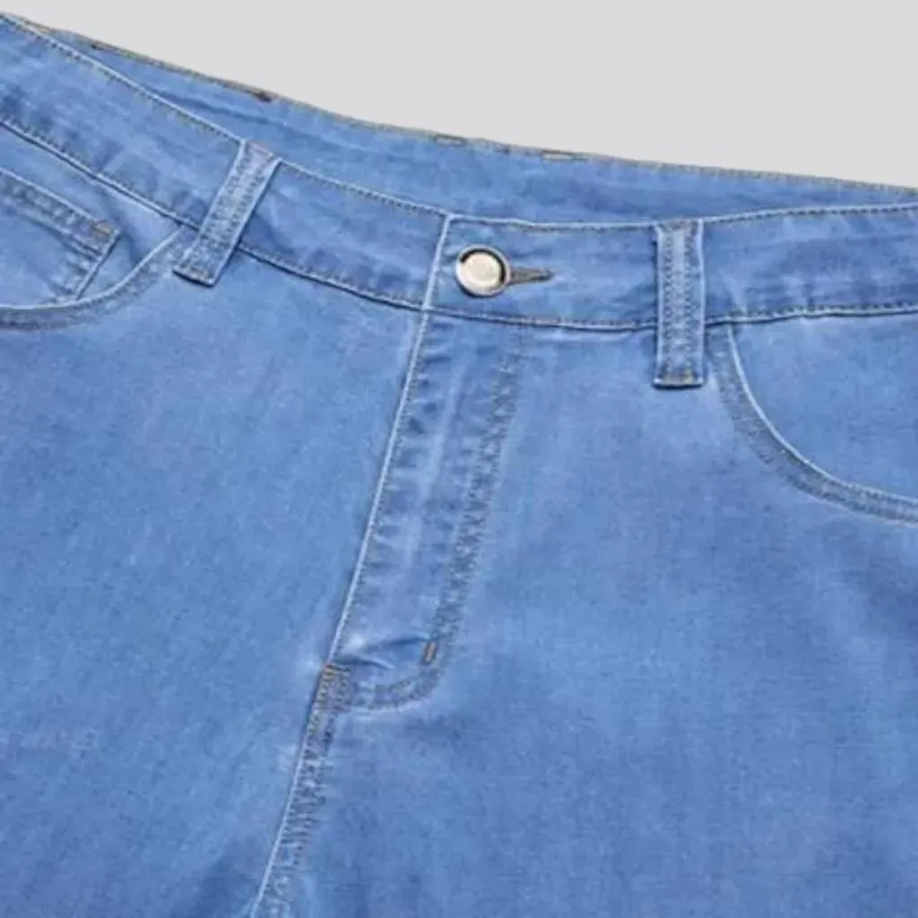 Knee-length men's jean shorts