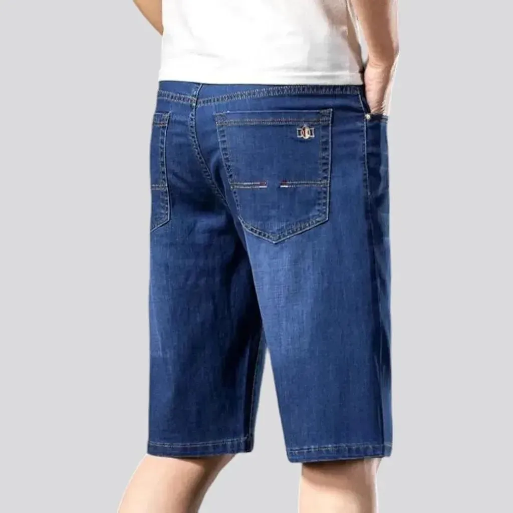 Knee-length men's jean shorts