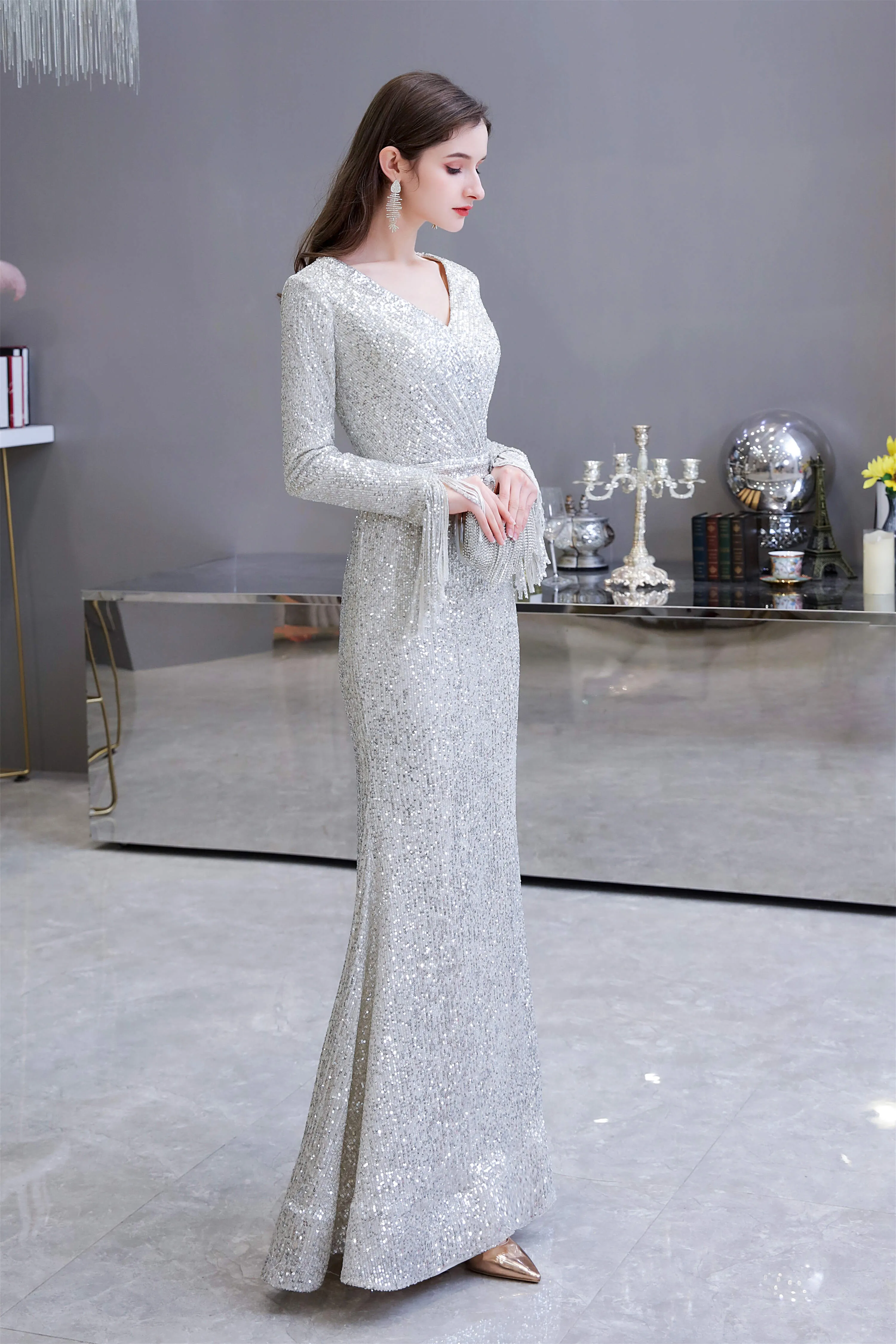 Long Sleeve V Neck Floor Length Crystal Beaded Sequins Mermaid Prom Dresses