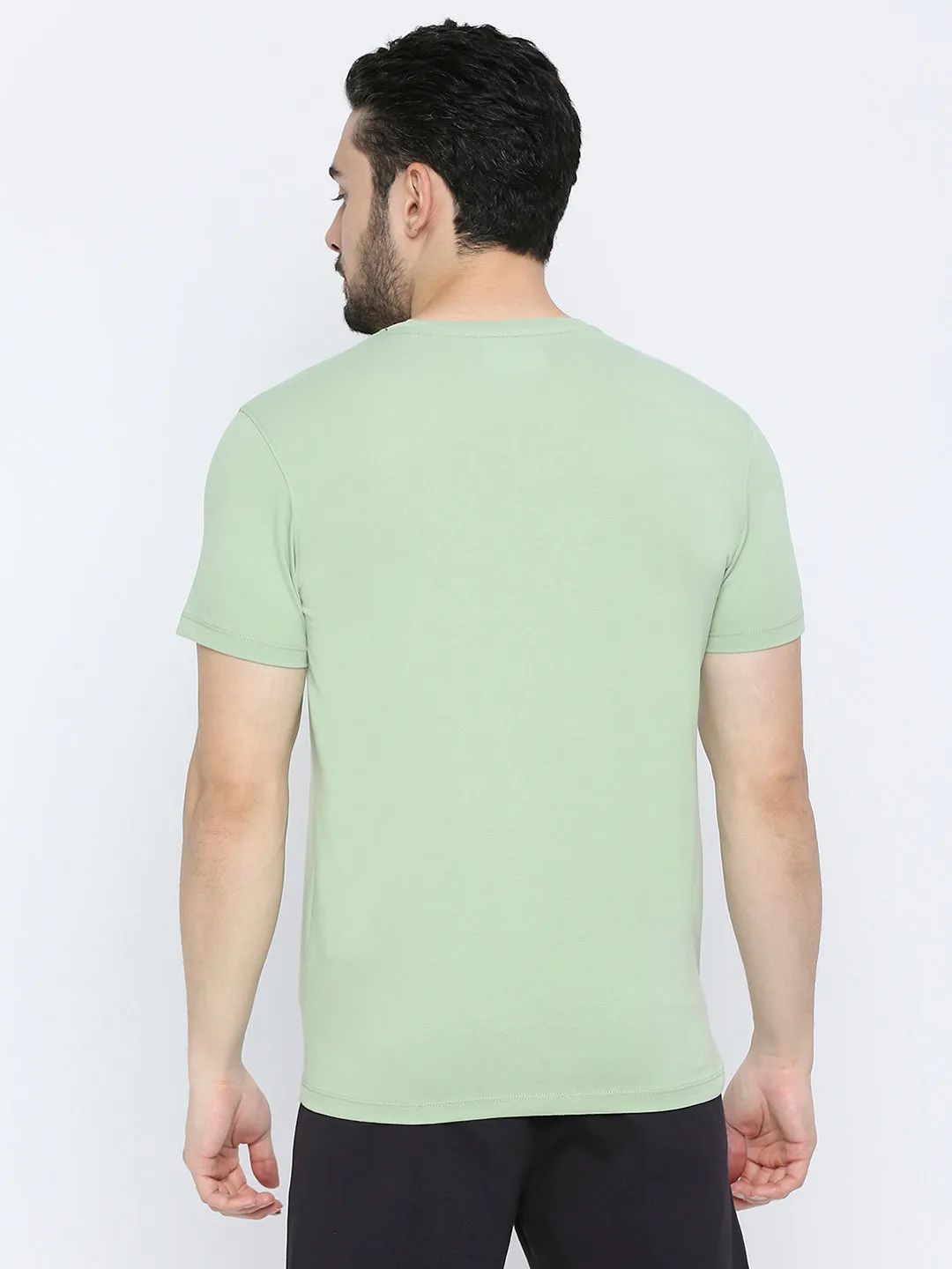 Men Premium Cotton Dusty Pista Round Neck Tshirt - Underjeans By Spykar