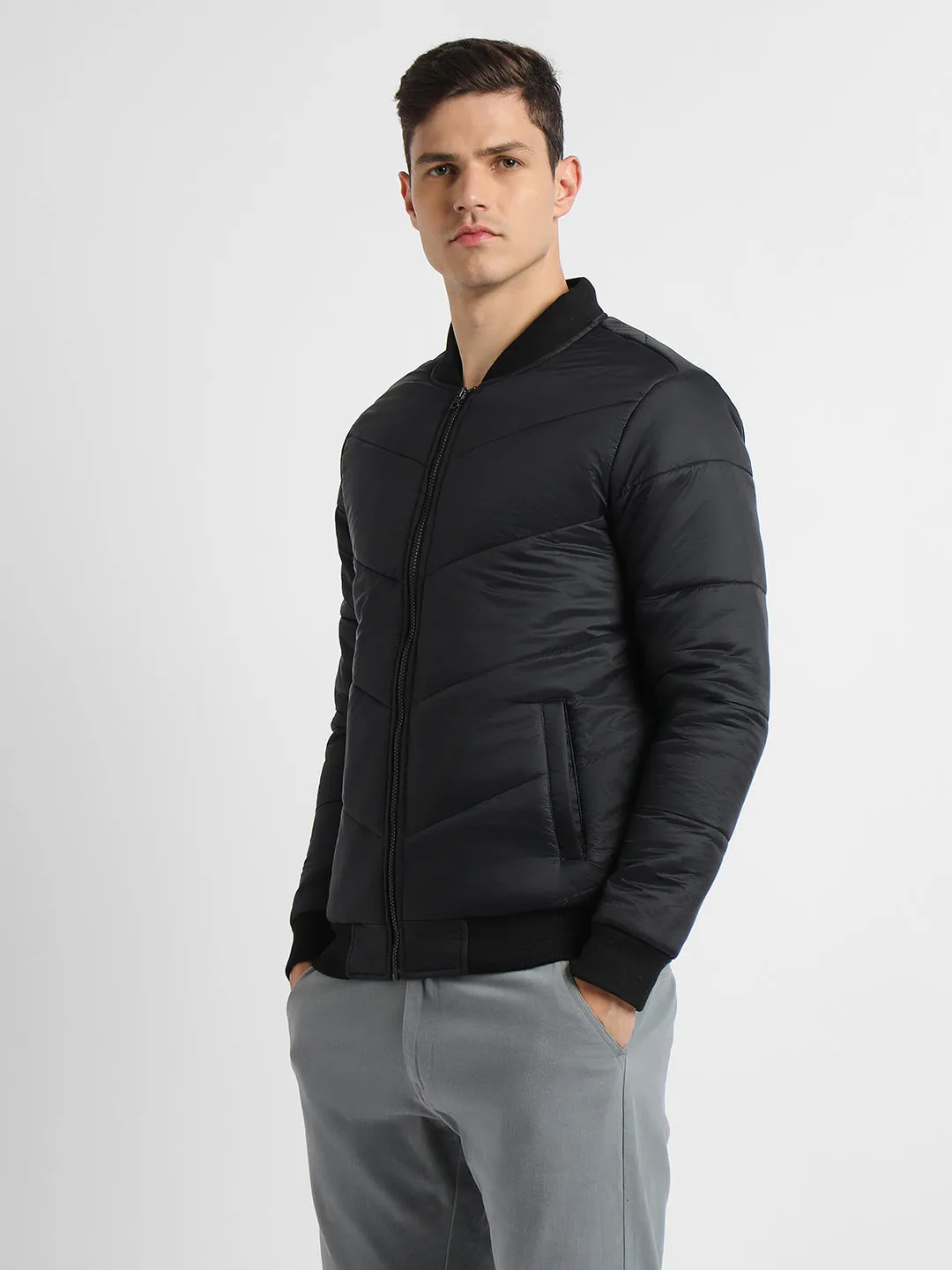 Men's Rib Collar Regular Fit Solid Quilted Black Jackets