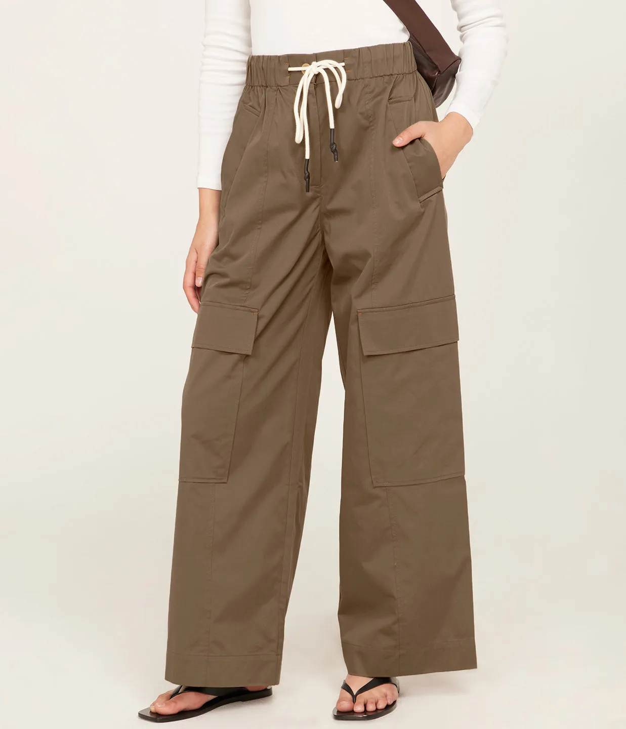 Stanley Relaxed Pant in Khaki